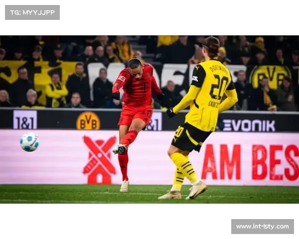 德甲争冠格局白热化,多特蒙德将分差缩小至3分施压拜仁